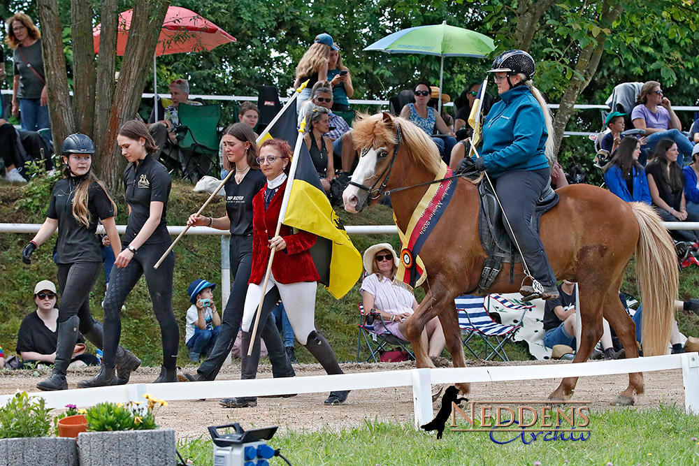 240730_P3_Passrennen_Svenja Braun_Stolpi vom Schloß Neubronn.jpg