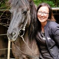 Anja Wörner mit Lómur (c) Maya Kemmler.jpg